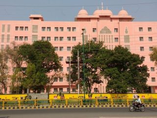 charak hospital mother child2